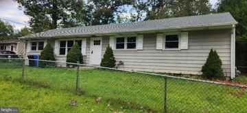 featured image of 70 Iris St
