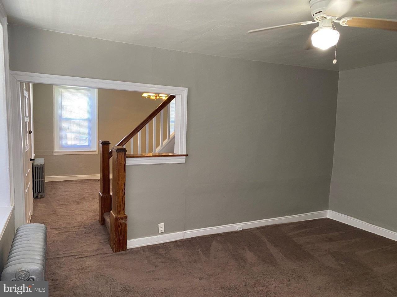 111 Middle Rd - Photo 6 of 19