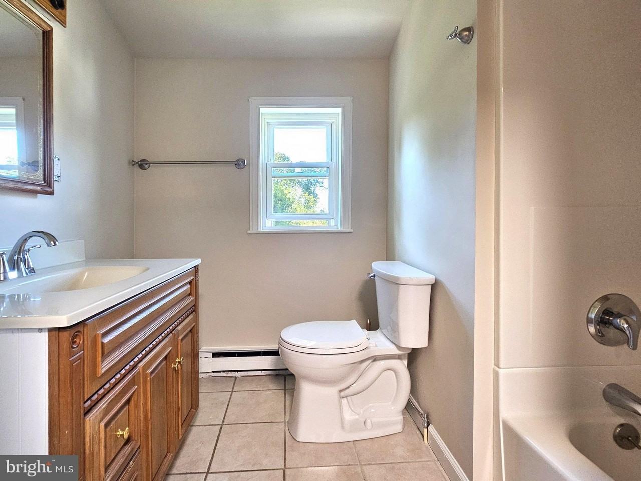 1327 Blackhorse Hill Rd - Photo 6 of 12