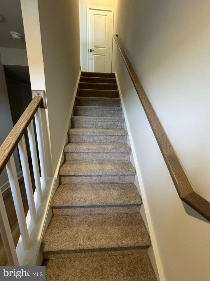 2647 Tisbury Ln - Photo 4 of 14