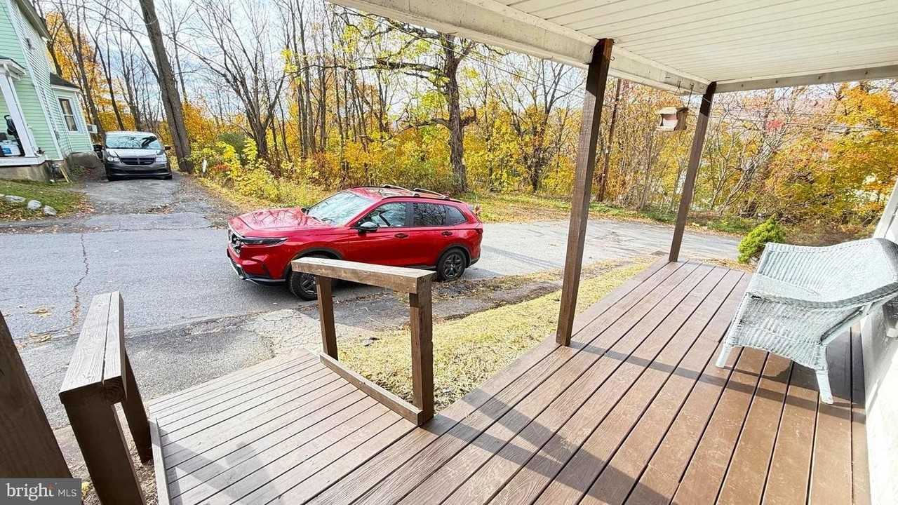 6 Fern Ave - Photo 6 of 33