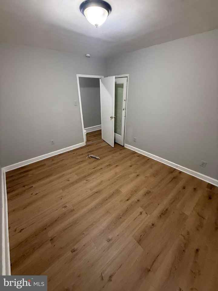 1016 W Erie Ave - Photo 6 of 14
