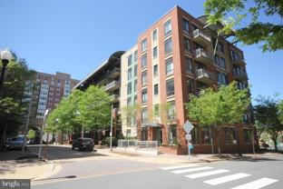 1200 N Hartford St #506 - Photo 1 of 1