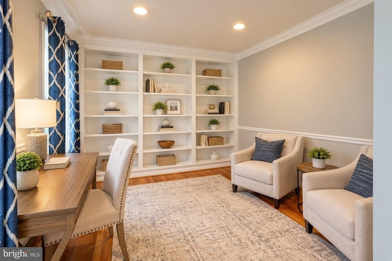 9580 Linden Wood Rd - Photo 2 of 18