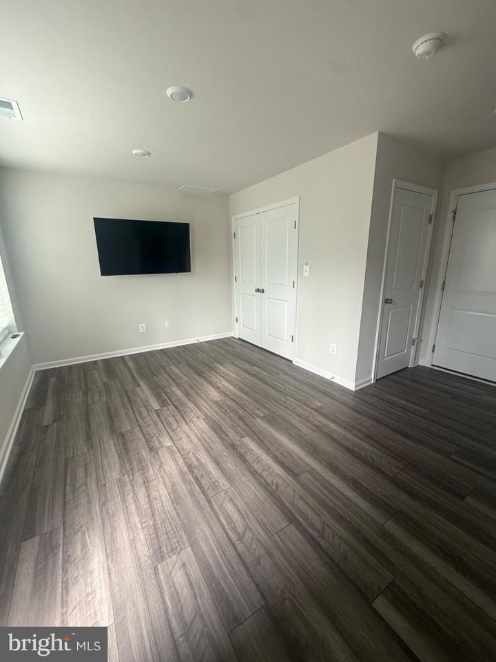1320 Red Clover Ln - Photo 3 of 25