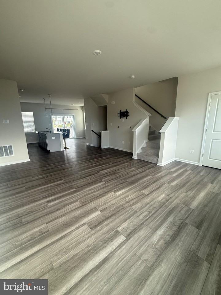 1320 Red Clover Ln - Photo 6 of 25