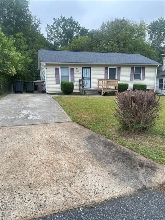 1006 Tuscaloosa St - Photo 2 of 11