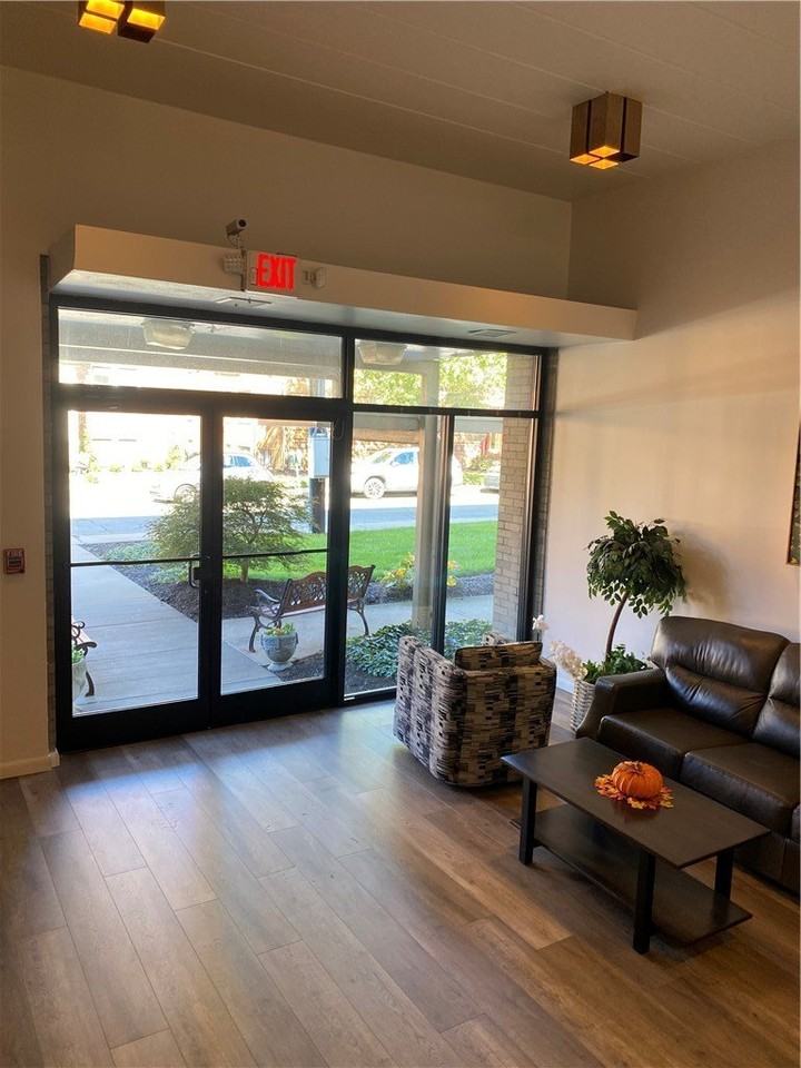 53 Academy Ave #503 - Photo 5 of 29