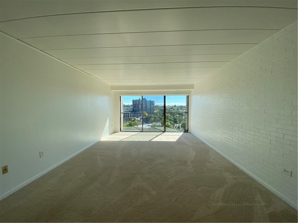 53 Academy Ave #503 - Photo 6 of 29