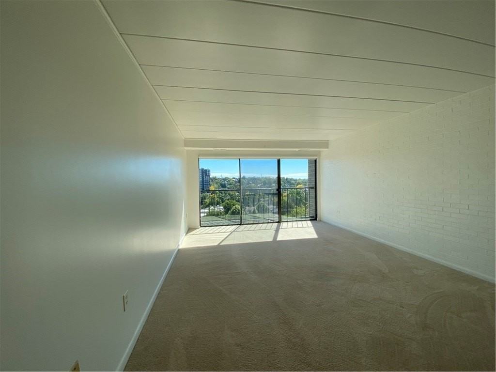 53 Academy Ave #503 - Photo 7 of 29