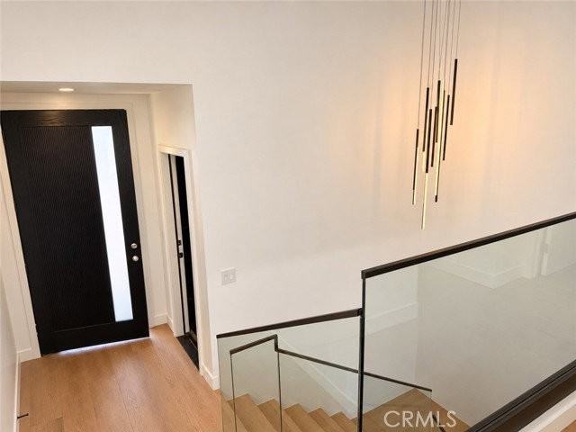 635 Vista Bonita - Photo 2 of 8