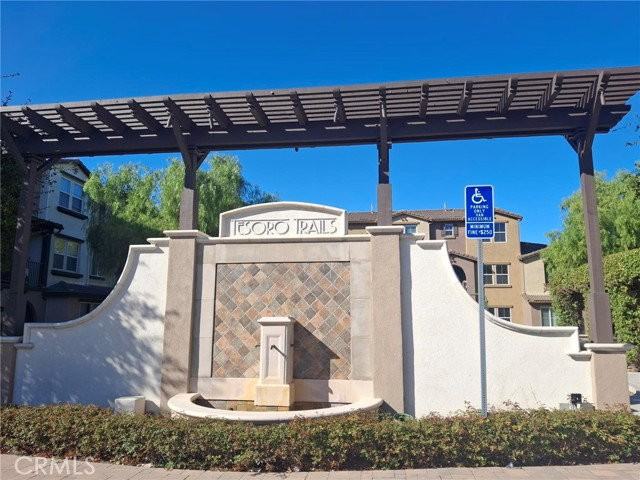 6 Ibiza