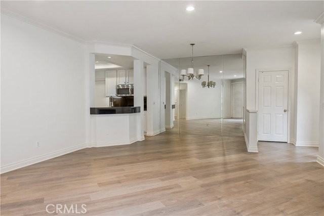 275 Haverfield - Photo 6 of 8