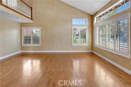 29475 Castle Rd - Photo 3 of 8