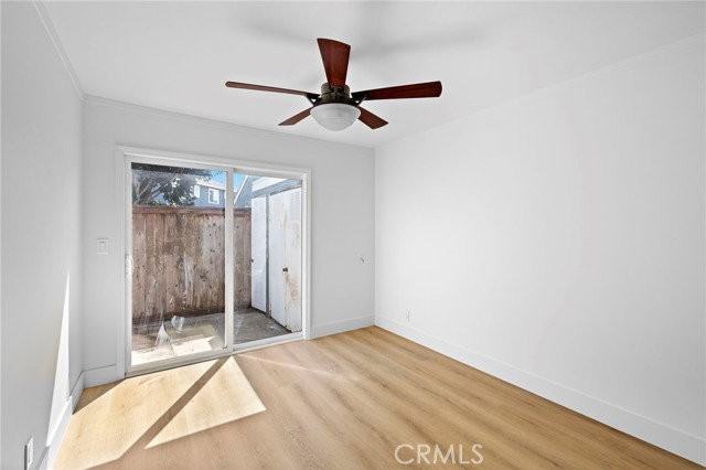 130 Lexington Ln - Photo 5 of 8