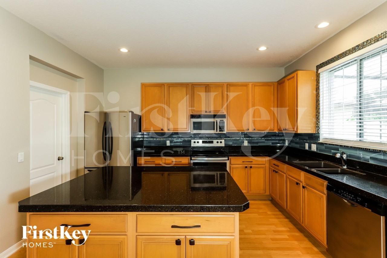 13503 Red Ear Ct - Photo 3 of 16