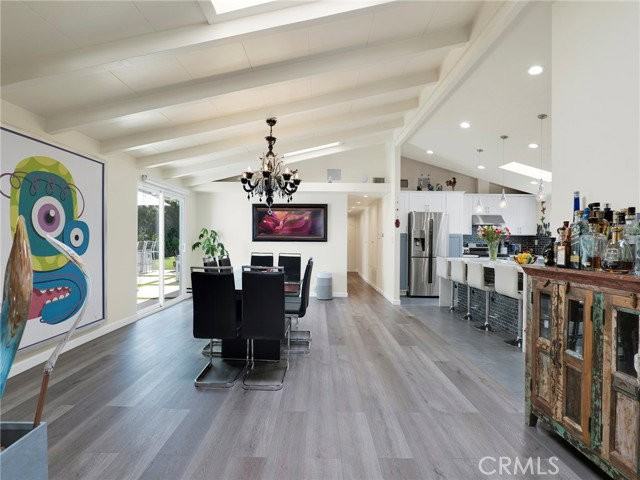 6213 Lubao Ave - Photo 6 of 8