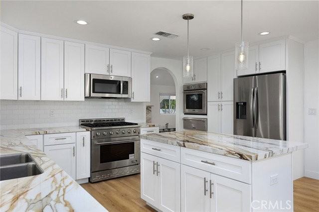 5794 Fairhaven Ave - Photo 2 of 8