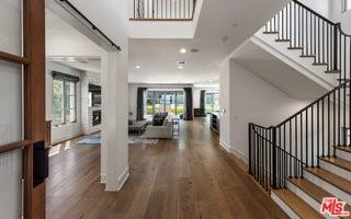 14806 Sutton St - Photo 3 of 8