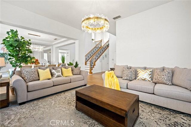 19366 Fortune Pl - Photo 5 of 6