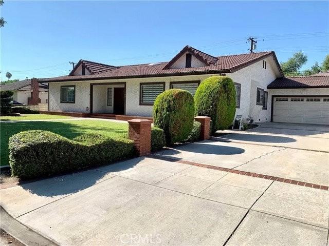 109 W Sandra Ave - Photo 2 of 8