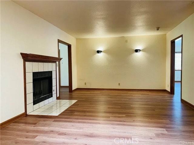 109 W Sandra Ave - Photo 5 of 8
