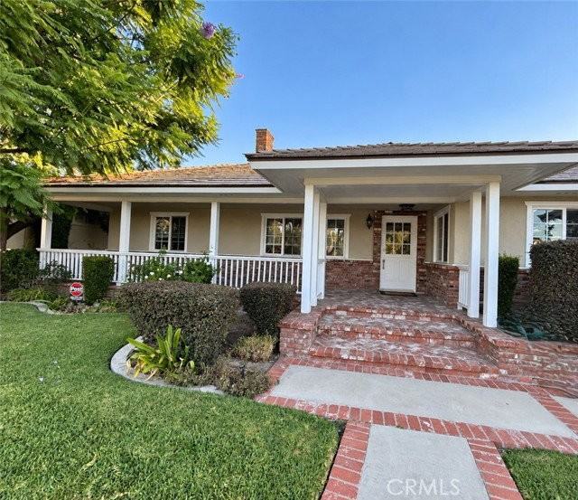 16 Corto Rd - Photo 2 of 8