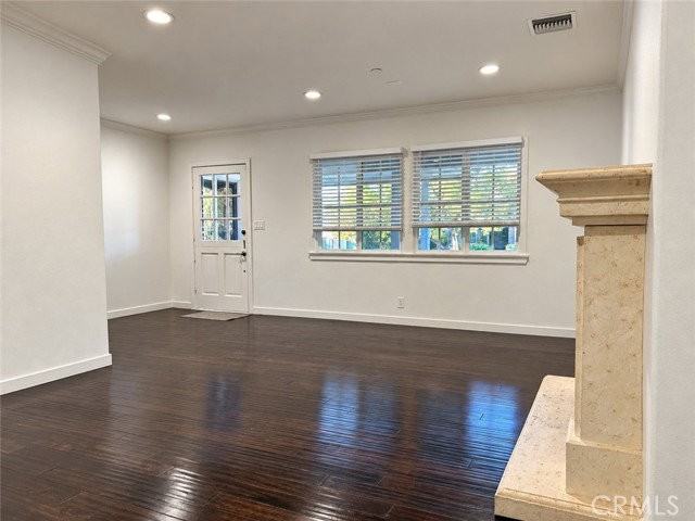 16 Corto Rd - Photo 3 of 8