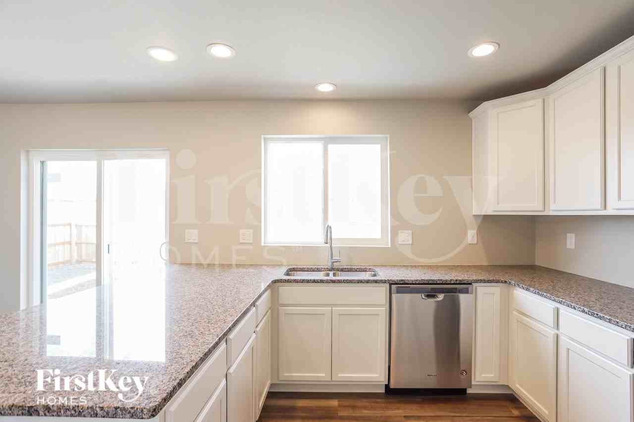 10575 Horton Dr - Photo 6 of 15