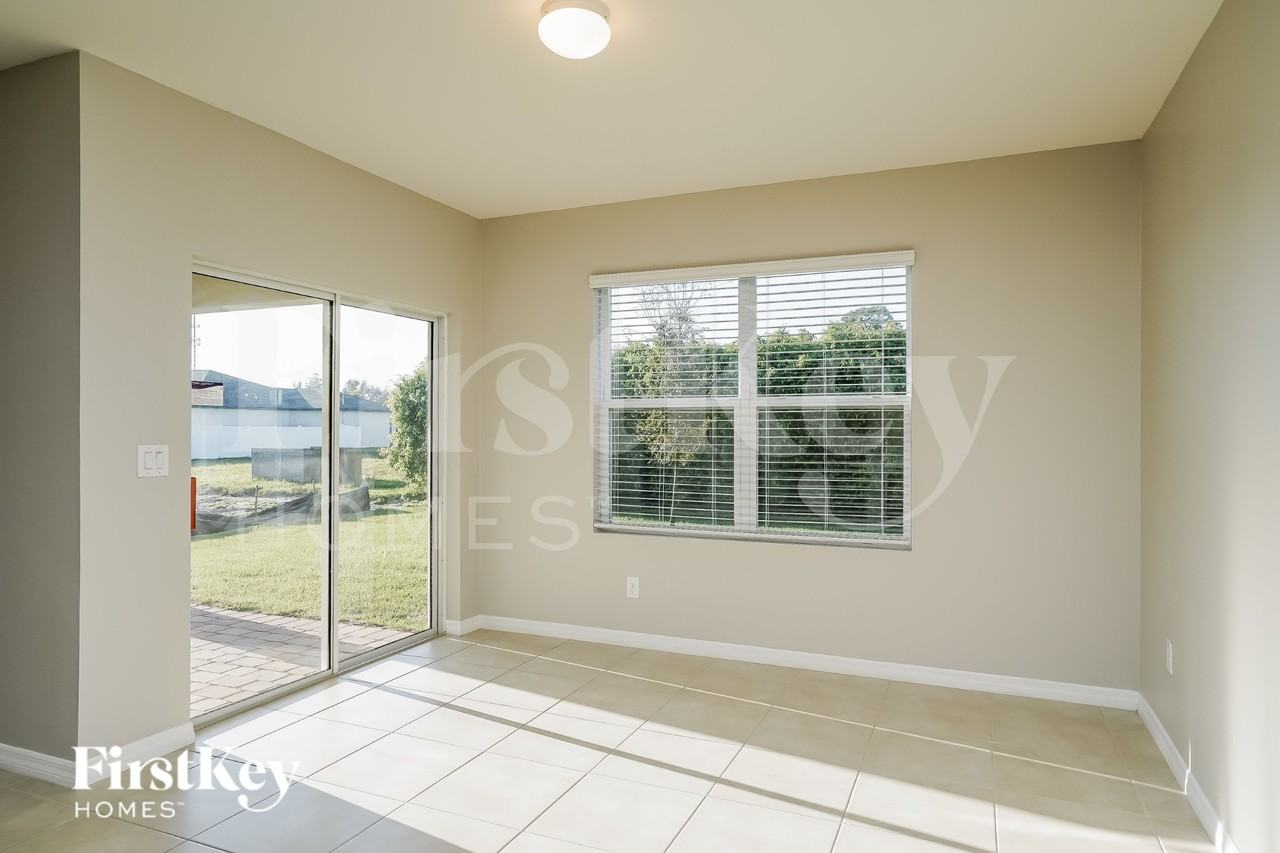 2630 Sw 4th Ln - Photo 4 of 16