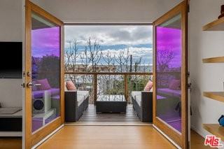 221 3rd Ave - Photo 3 of 8
