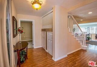7830 W 83rd St - Photo 5 of 8
