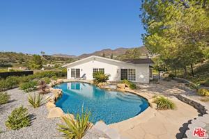 featured image of 250 Surfview Dr