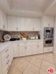 818 14th St #2 - Photo 7 of 8