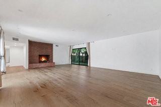 393 Huntley Dr #1 - Photo 2 of 8