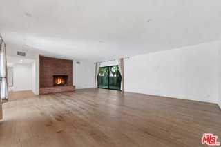393 Huntley Dr #1 - Photo 3 of 8
