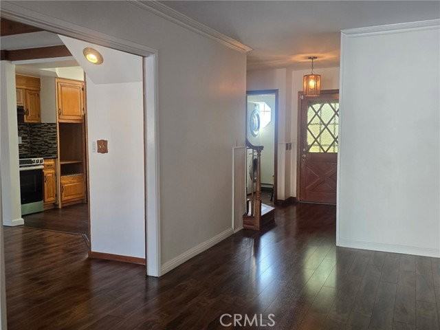 7415 Dinsdale St - Photo 4 of 8
