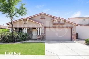 17577 W Buchanan St - Photo 1 of 1
