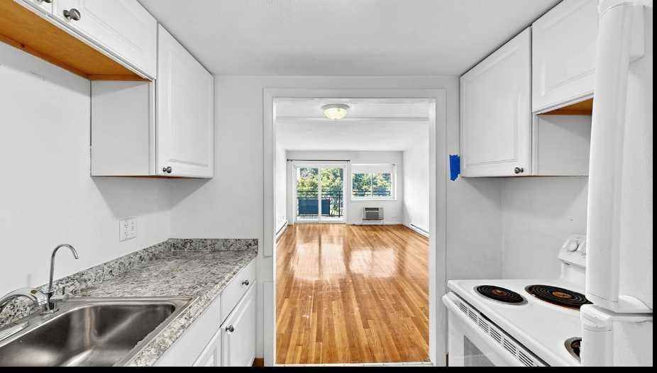Highland Ave - Photo 5 of 15