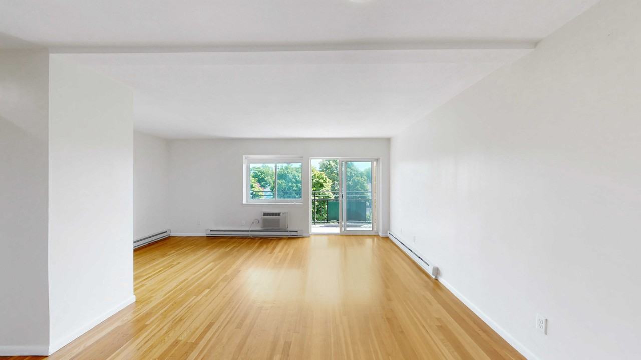 Highland Ave - Photo 6 of 14