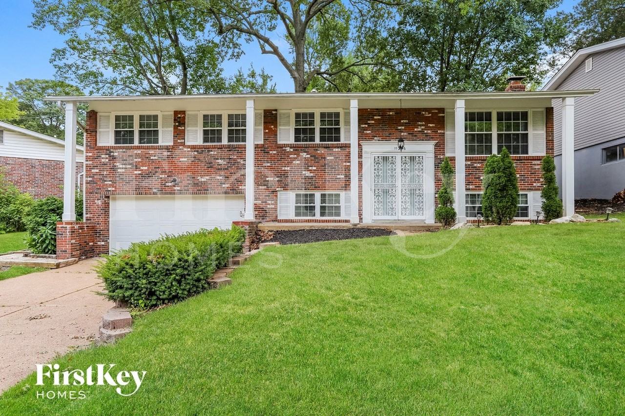11266 Briarstone Dr