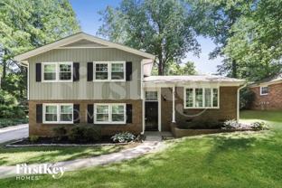 2914 Stratford Dr - Photo 1 of 1