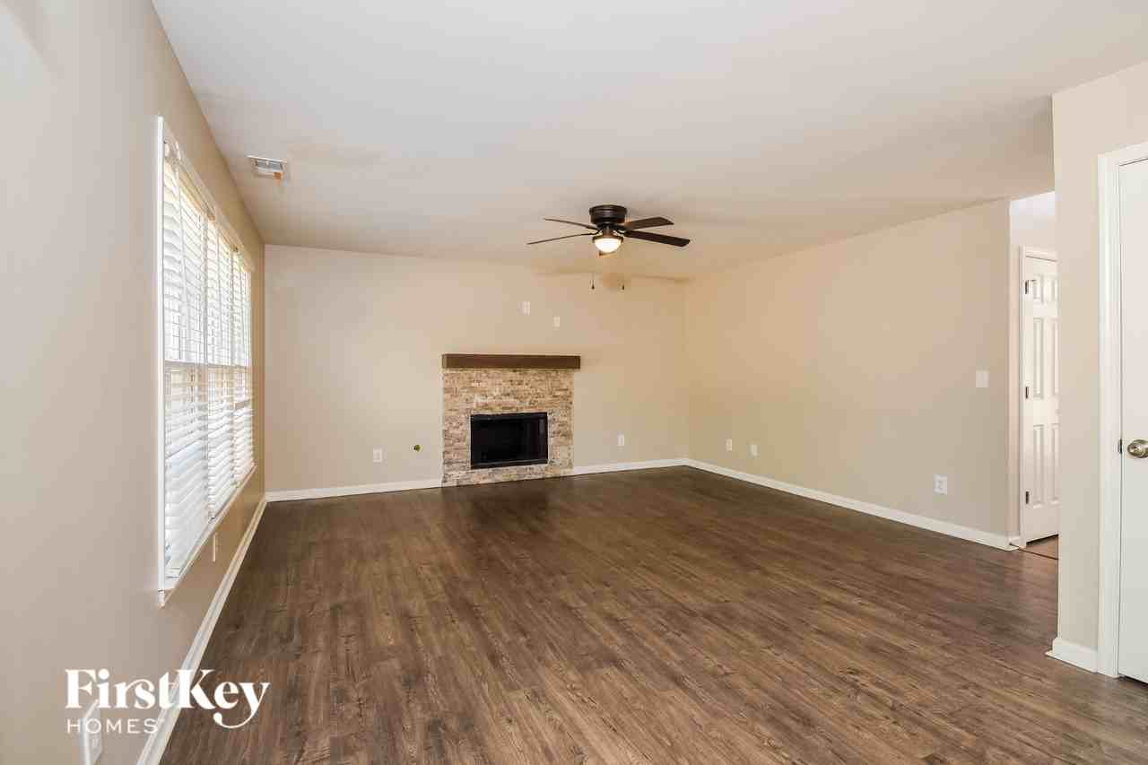 60 Evans Pt - Photo 5 of 15