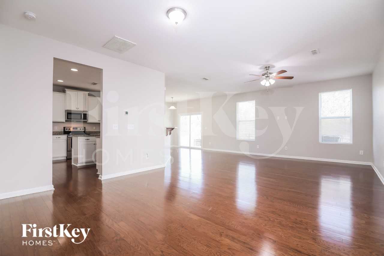 3517 Massey Ridge Ct - Photo 2 of 16