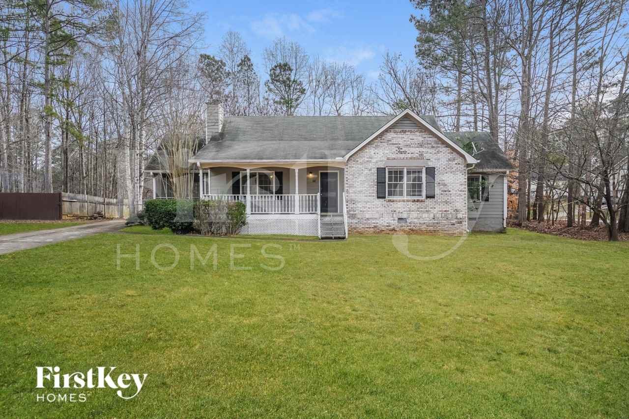 273 Hollis Cir