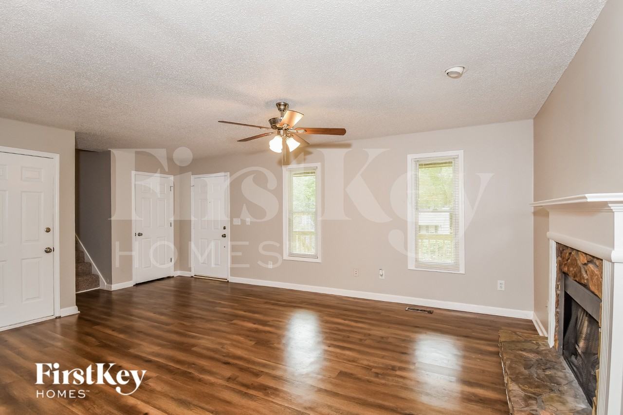 213 Campbell Dr - Photo 6 of 18