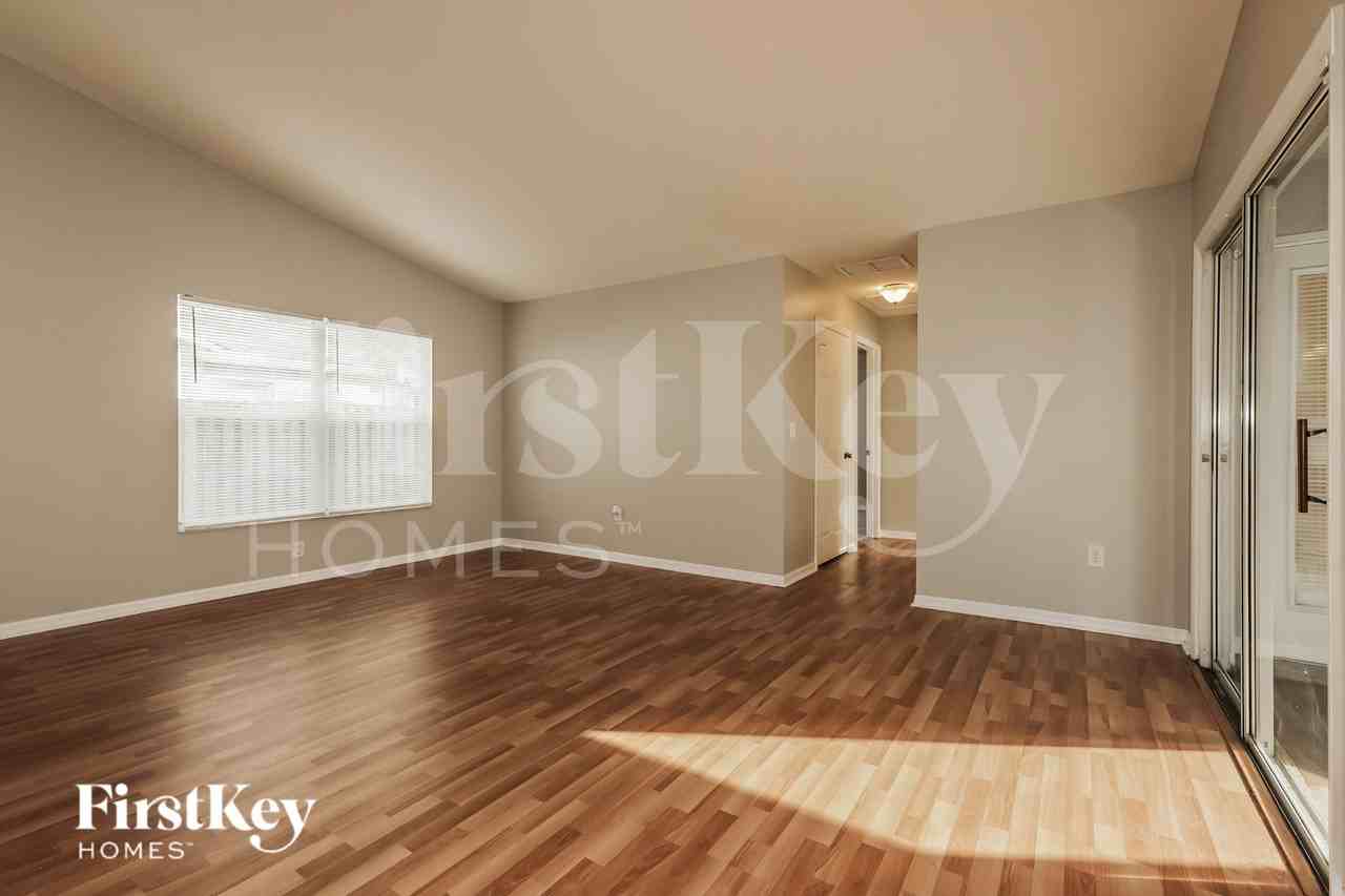 13452 Beechberry Dr - Photo 5 of 18