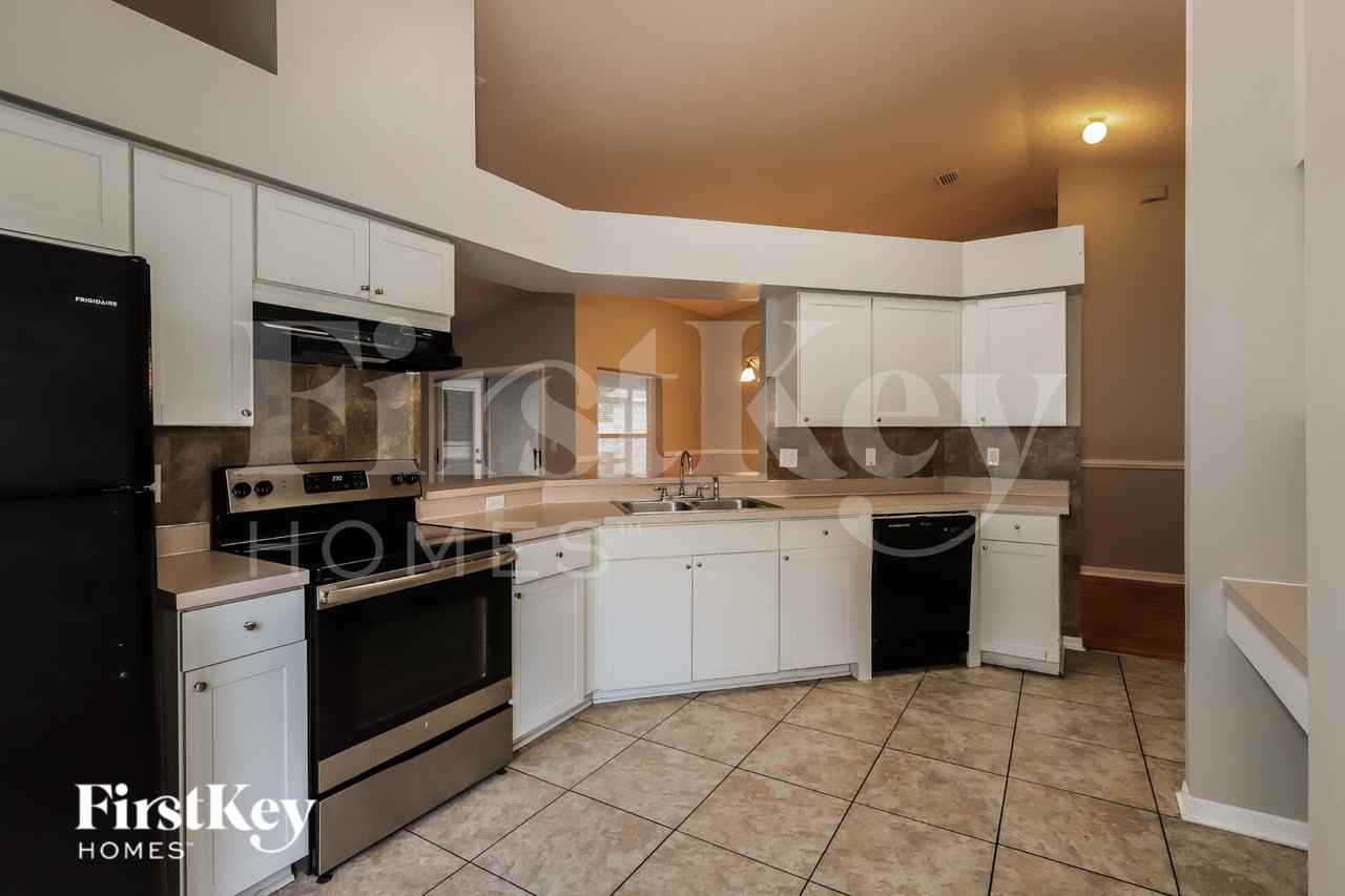 13452 Beechberry Dr - Photo 7 of 18
