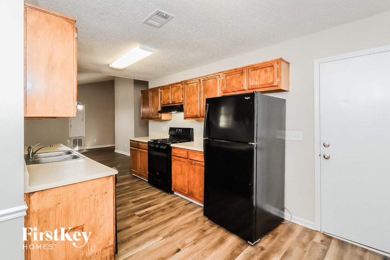5461 Quarters Way - Photo 7 of 15
