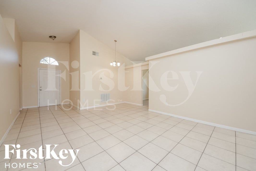 4033 Sunny Day Way - Photo 3 of 15